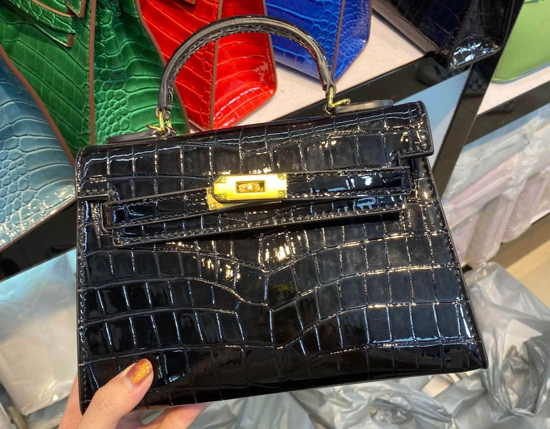 Exotic Alligator Skin Tote Handbag with Glossy Finish