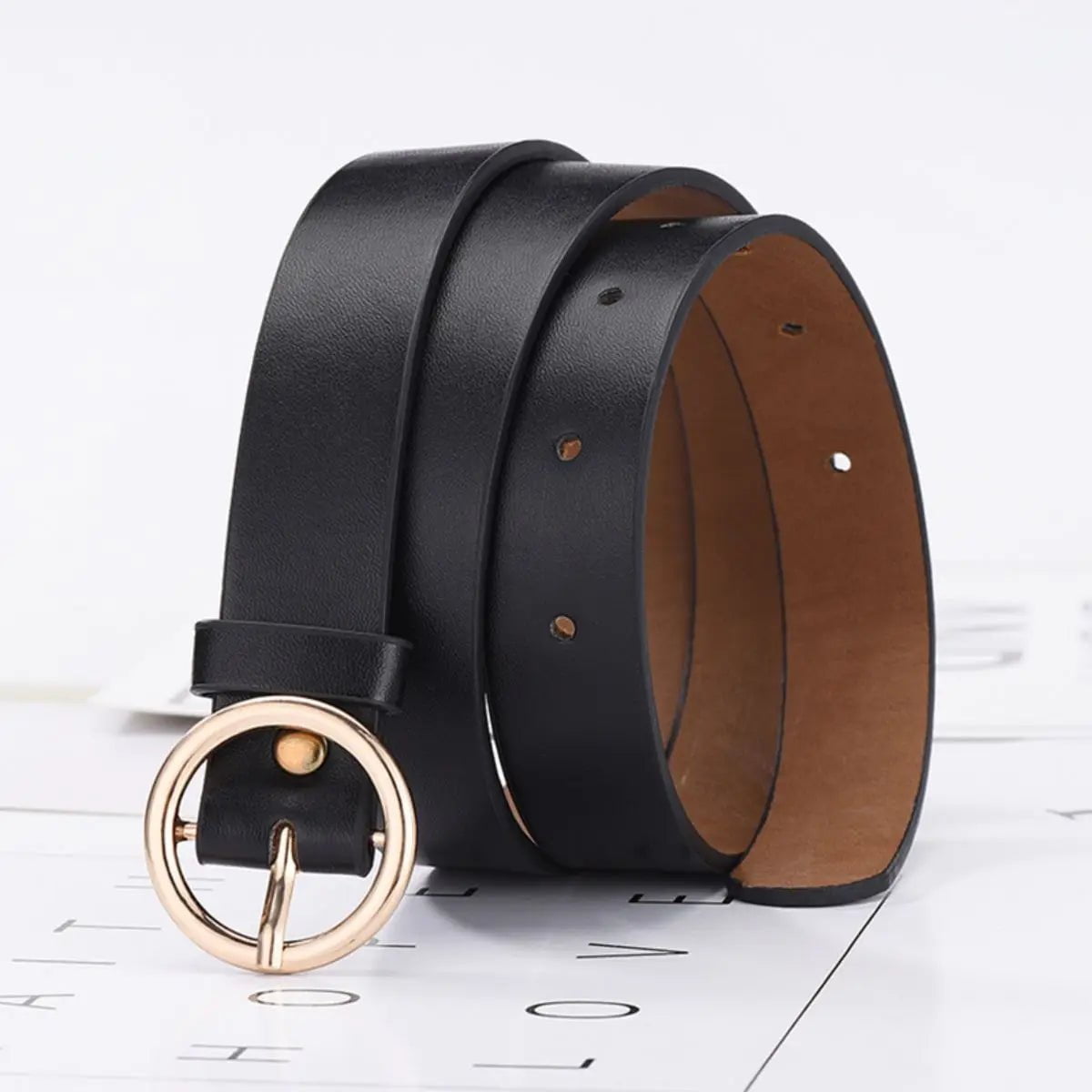 Fashionable Round Buckle Women's Belt