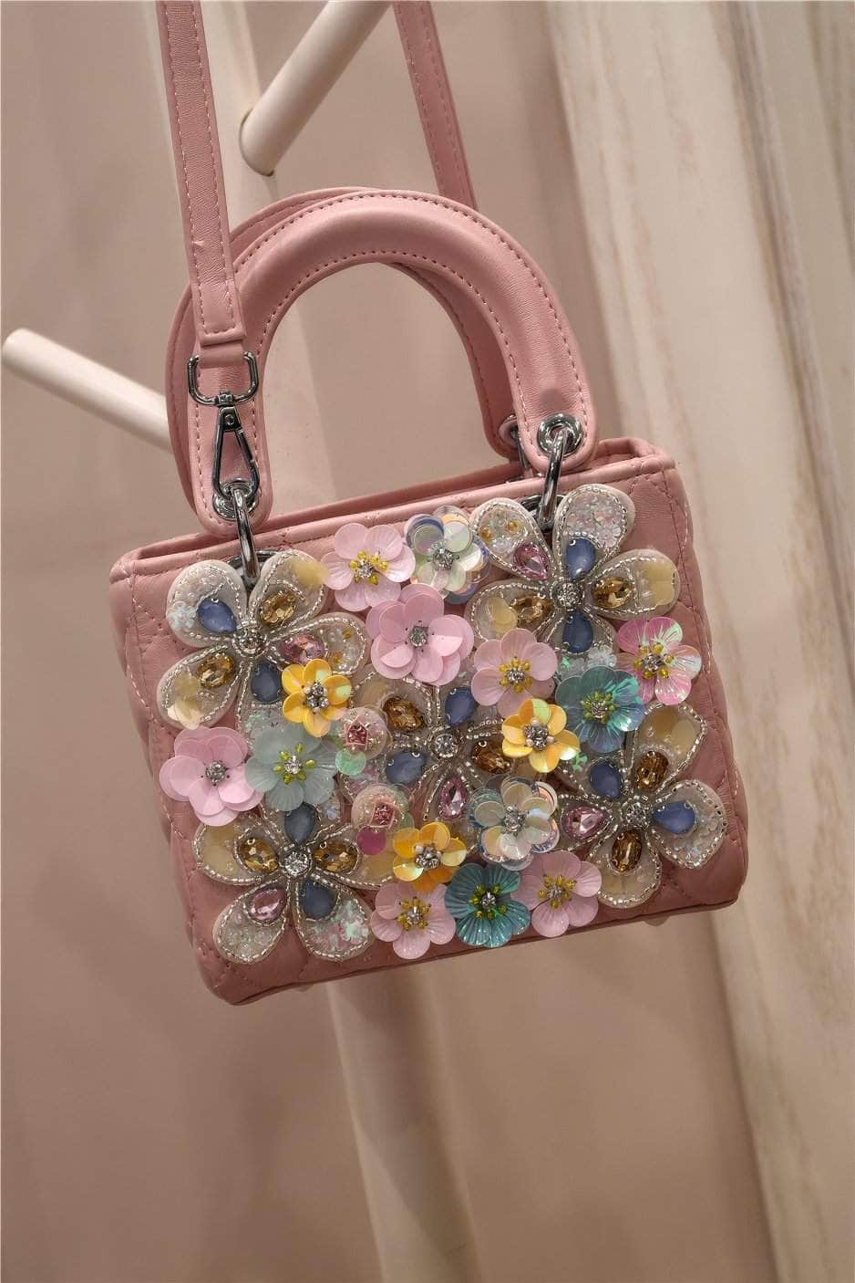 Floral Decorated Top Handle Handbag