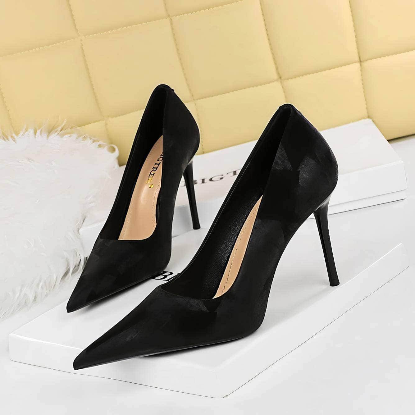 Geometric Gradient Pointy Toe Stilettos