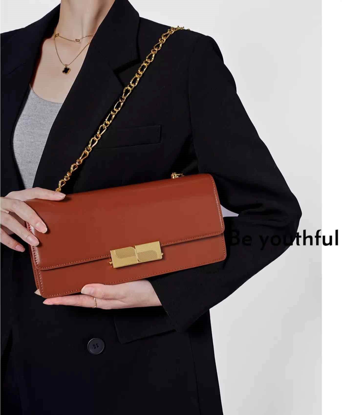 Gleaming Metal Buckle Accented Chain Shoulder Bag