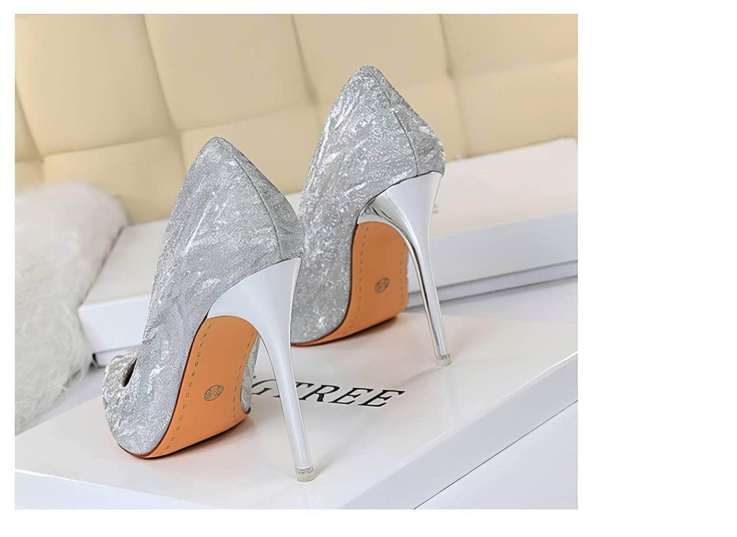 Glitter Shimmery Pointed Toes Pumps