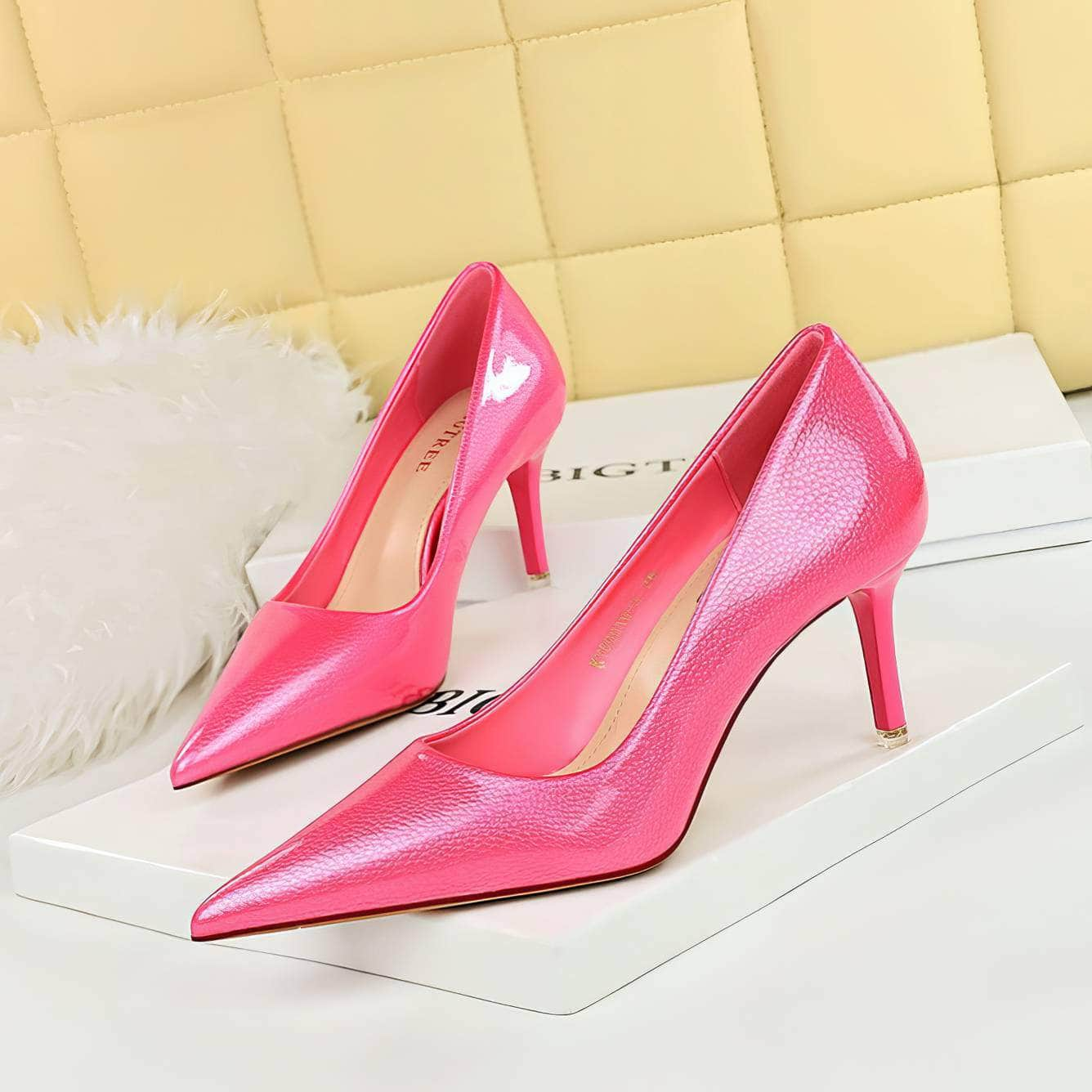 Glossy Finish Pointy Toe Court Heels