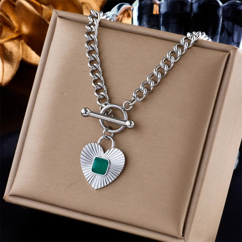 Green Stone Heart Pendant Necklace - New 2-Color OT Buckle Chain Jewelry for Women, perfect for Girls and Party Gifts N1901