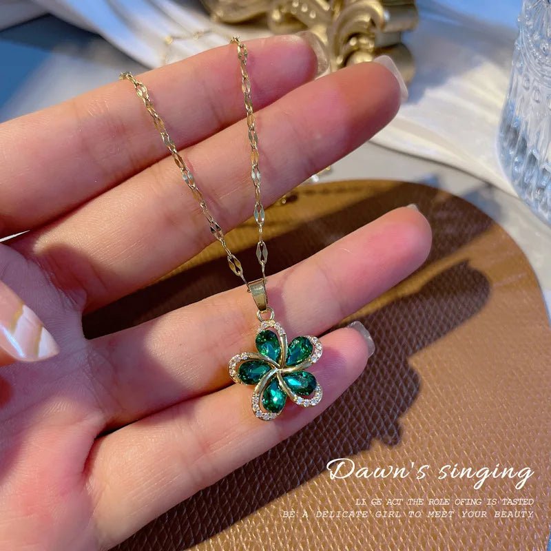 Green Zircon Flowers Pendant Necklace - A New Luxury for Women, Girls, and a Lucky Chain for Birthday Jewelry Gifts N1886