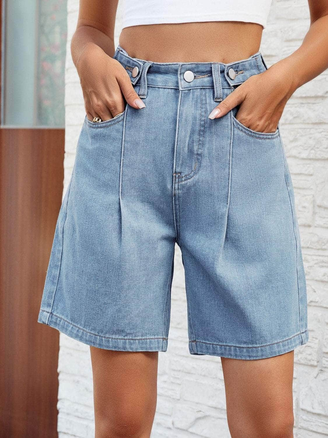 High Waist Denim Shorts with Pockets Light / S