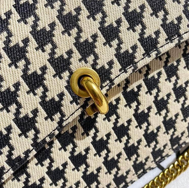 Houndstooth  Pattern Chain Accented Denim Handbag