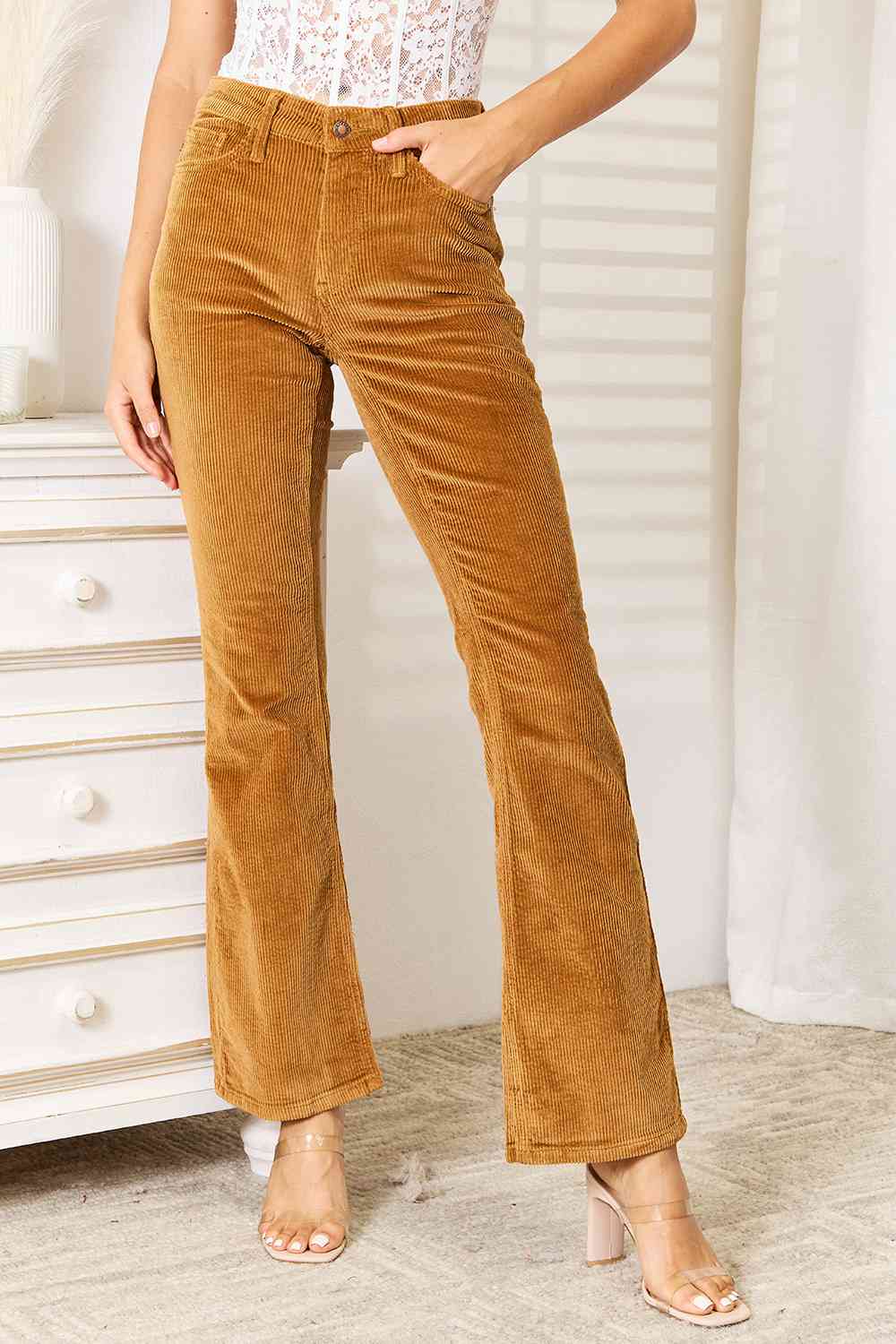 Judy Blue Full Size Mid Rise Corduroy Pants Camel / 0(24)