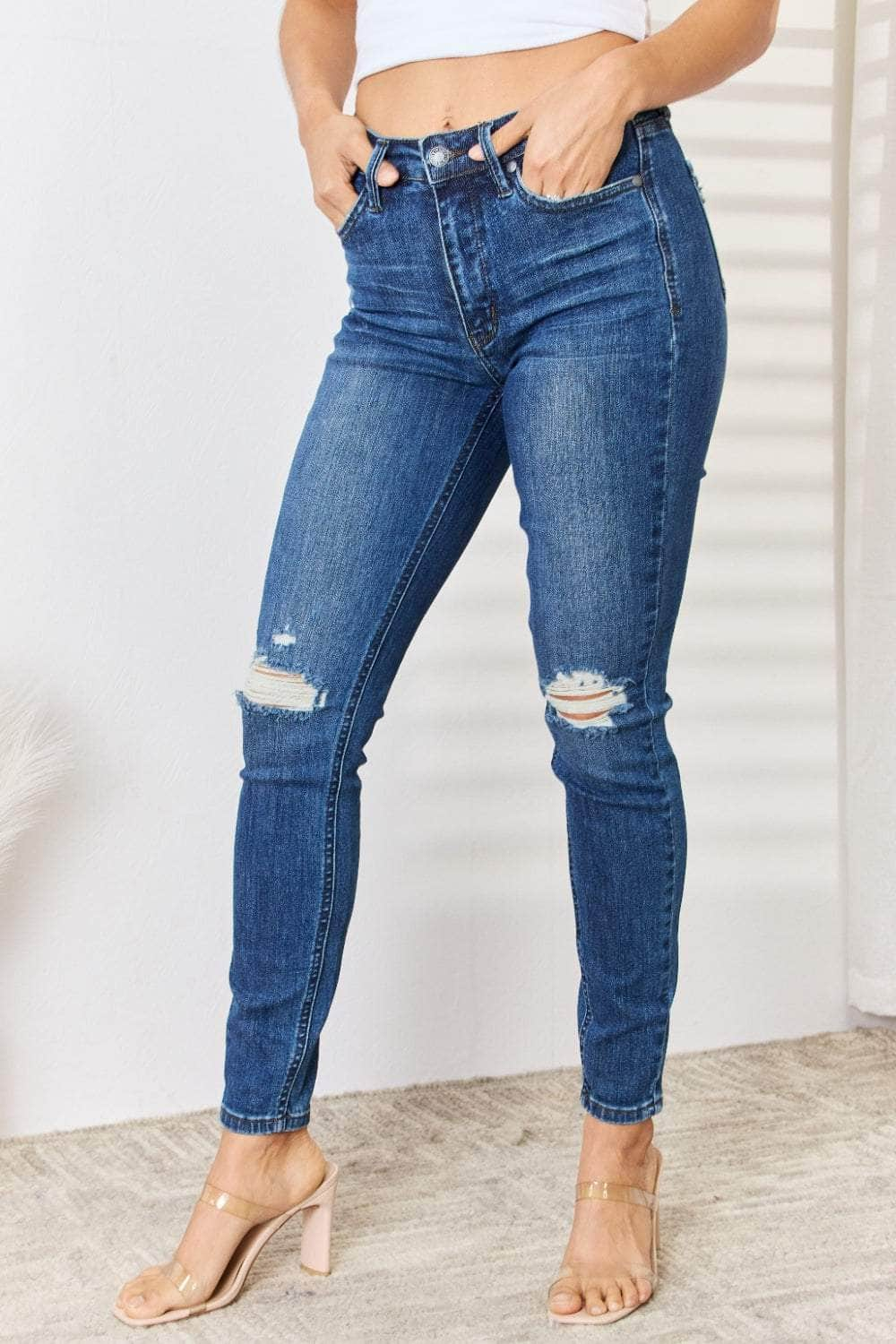 Judy Blue Full Size Mid Waist Distressed Slim Jeans Dark / 0