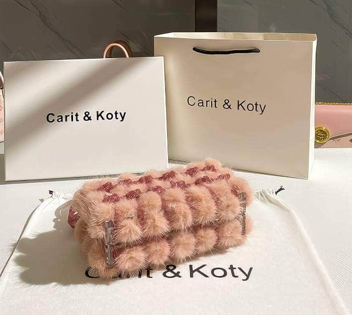 Knotted Rhinestone Handle Furry Clutch Bag LightPink