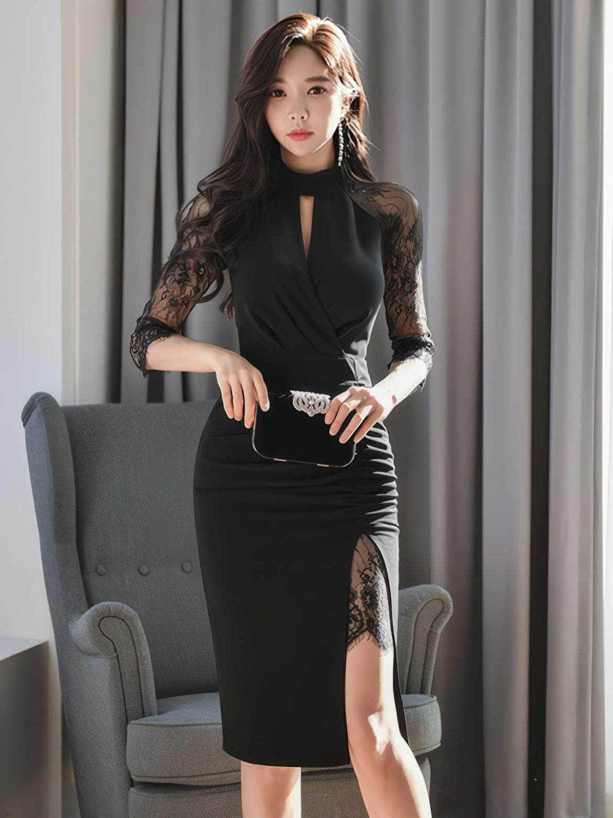 Lace Detailed Sleeve Pleated Bodycon Dress