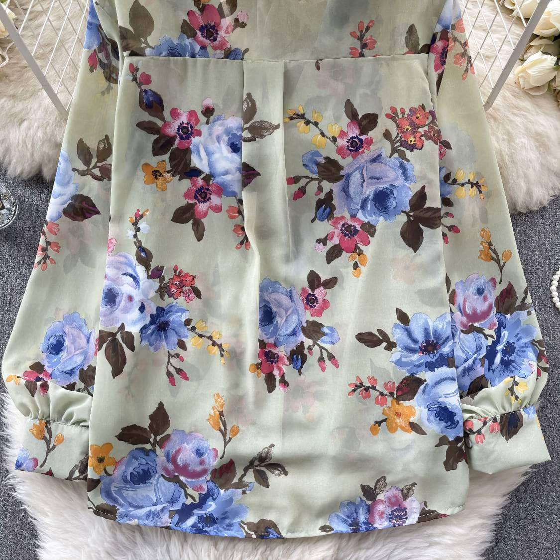 Long Sleeves Bow Sash Neck Floral Print Shirt