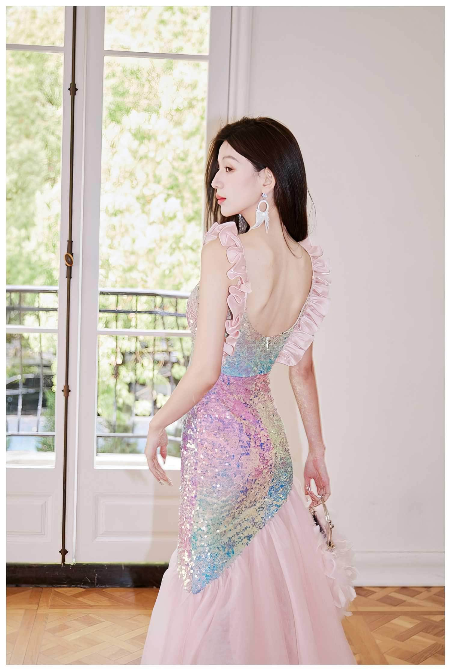 Mermaid Sequin V-Neck Tulle Dress