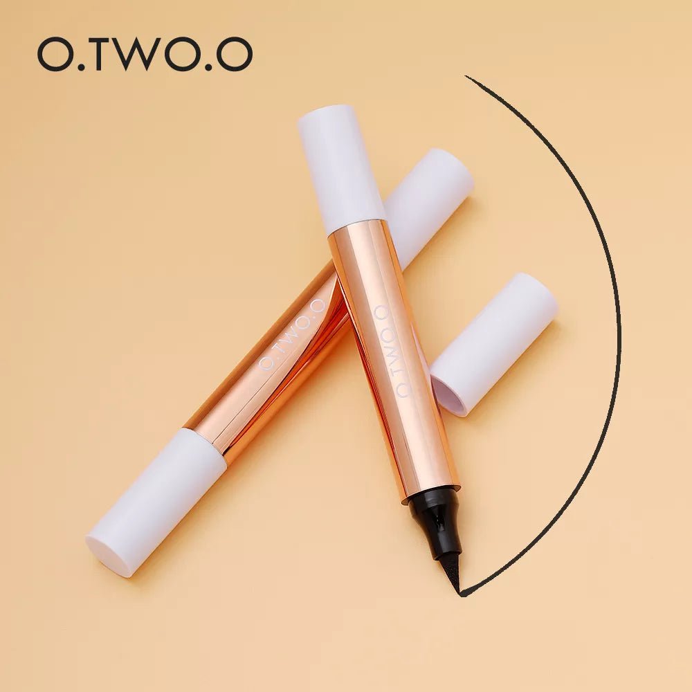 O.TWO.O Eyeliner Stamp: Black Liquid, Waterproof, Fast Dry, Double-ended Eye Liner Pen - Makeup for Women, Cosmetics