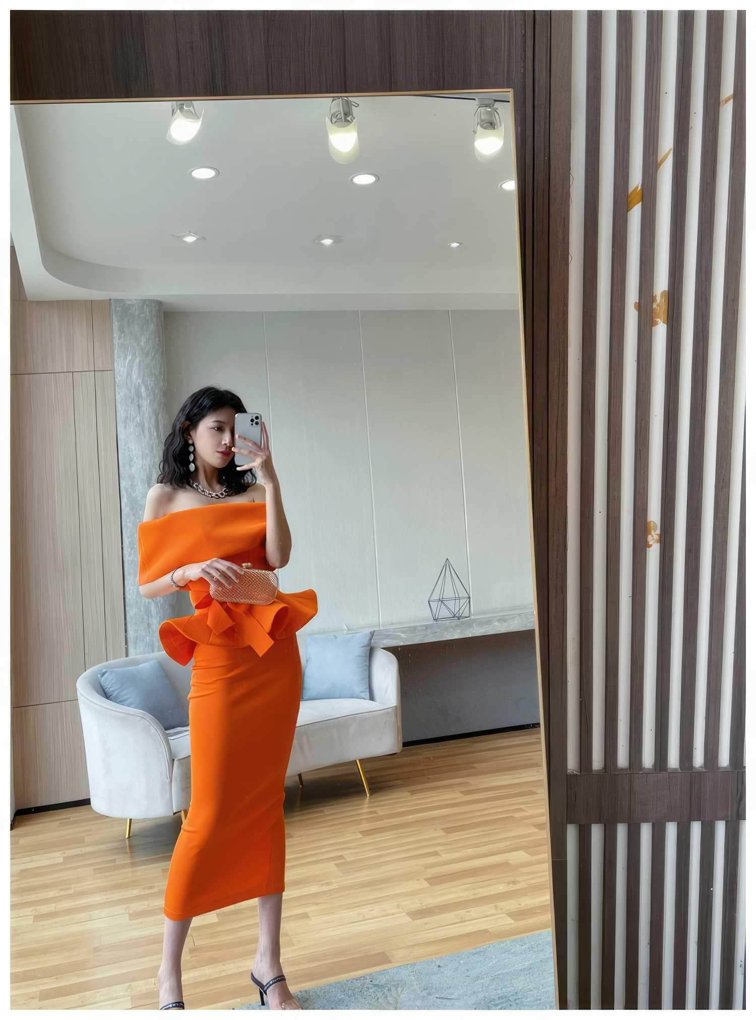 Off-Shoulder Peplum Bodycon Dress S / Orange