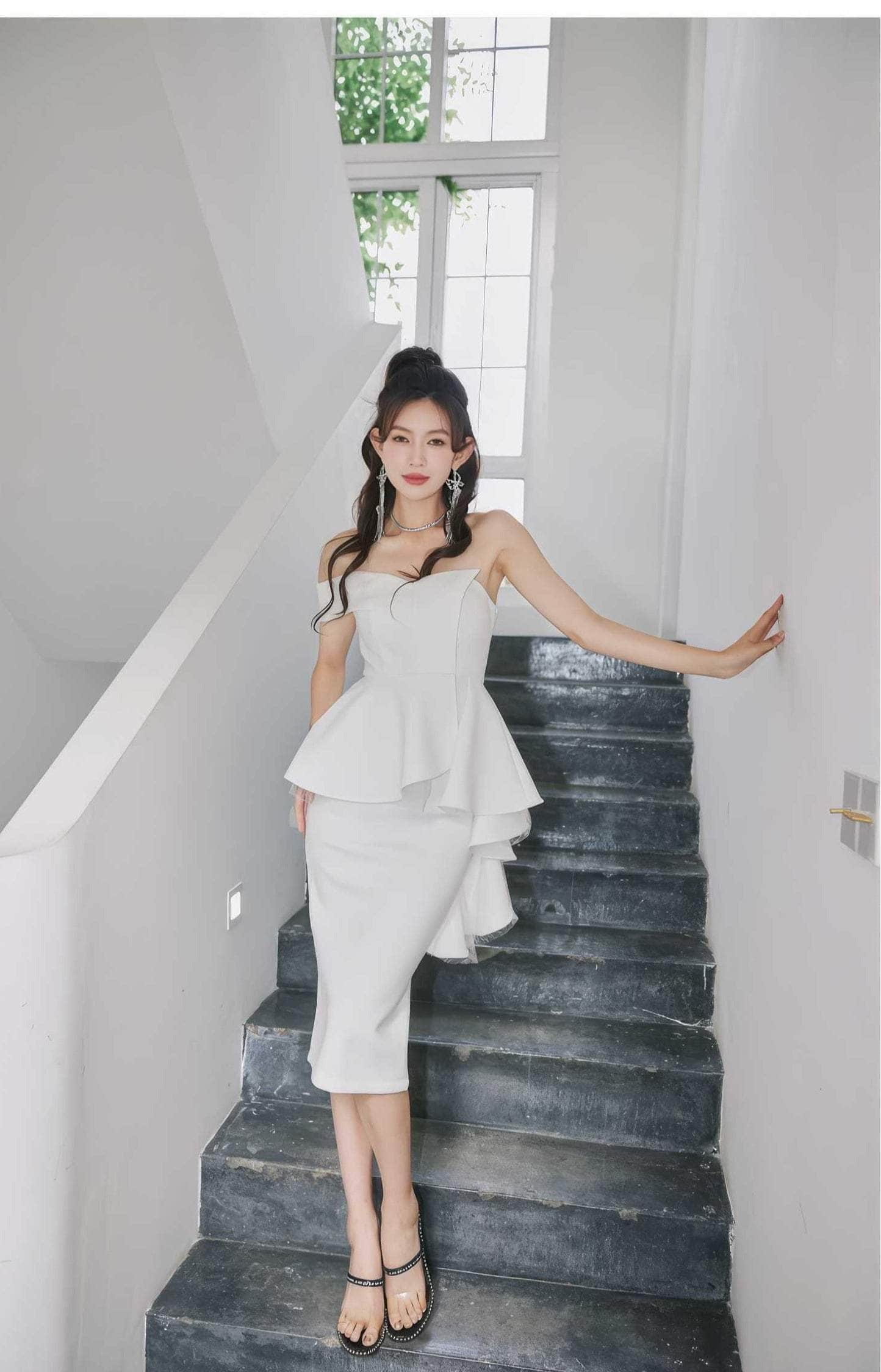 One-Shoulder Frill Peplum Scuba Dress