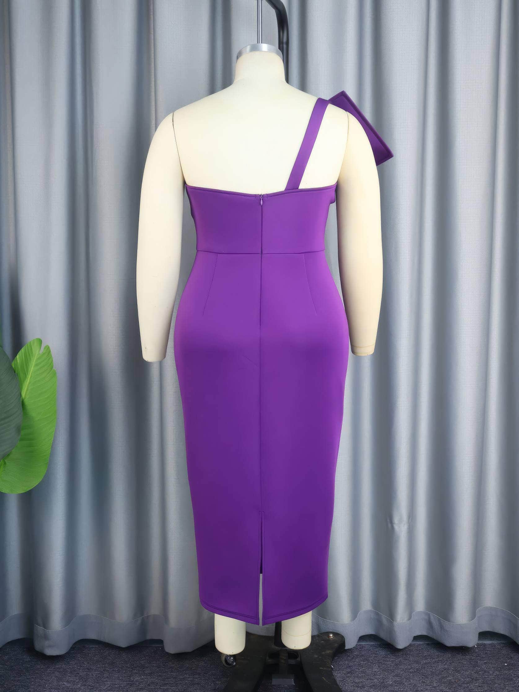 One Shoulder Large Bow Detail Bodycon Dress