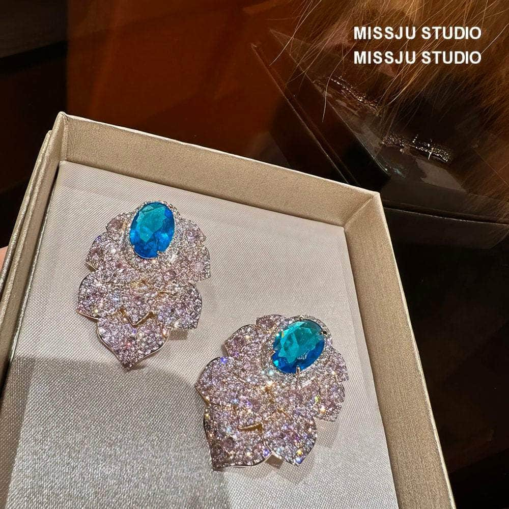 Paved Crystal Rhinestone Inlaid Floral Decor Statement Earrings Blue