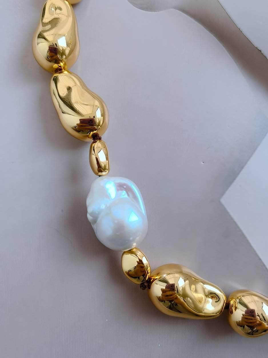 Pearl Accented Gold Baroque Necklace