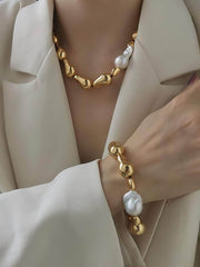 Pearl Accented Gold Baroque Necklace Gold / Necklace & Bracelet