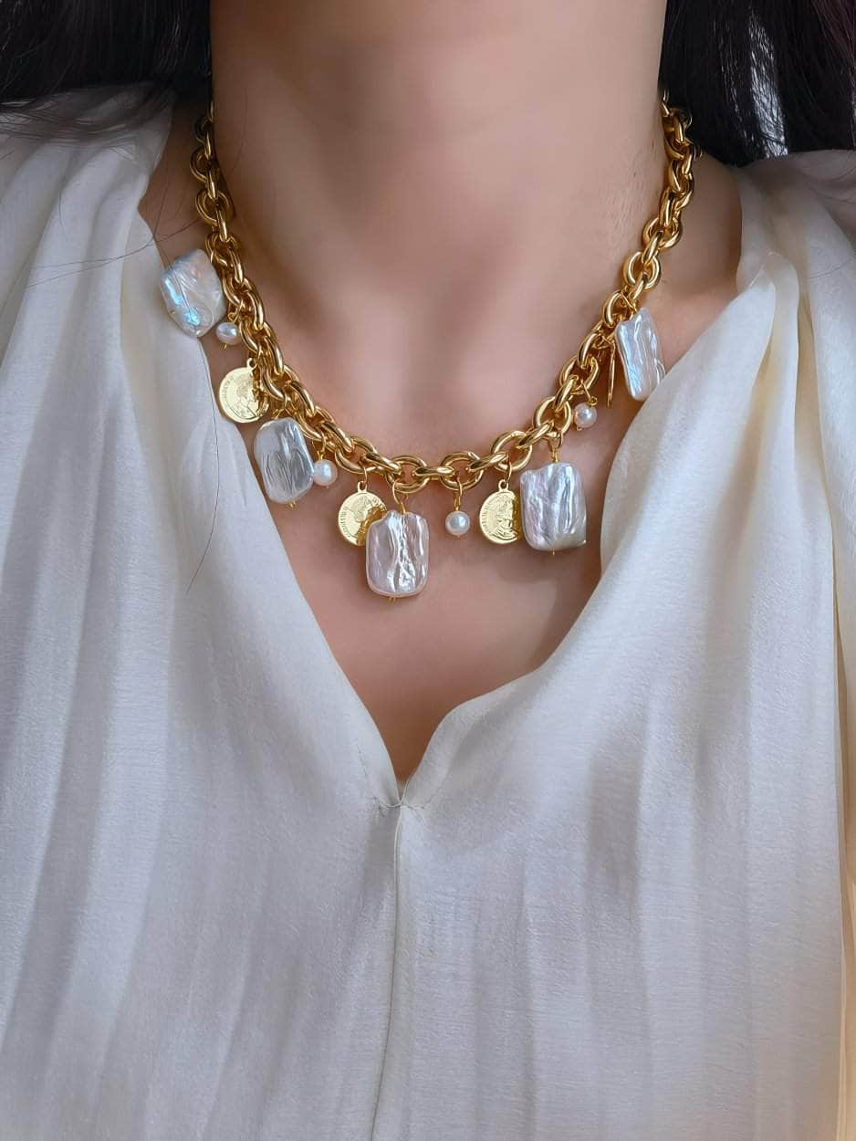 Pearl Pendant Link Chain Baroque Necklace