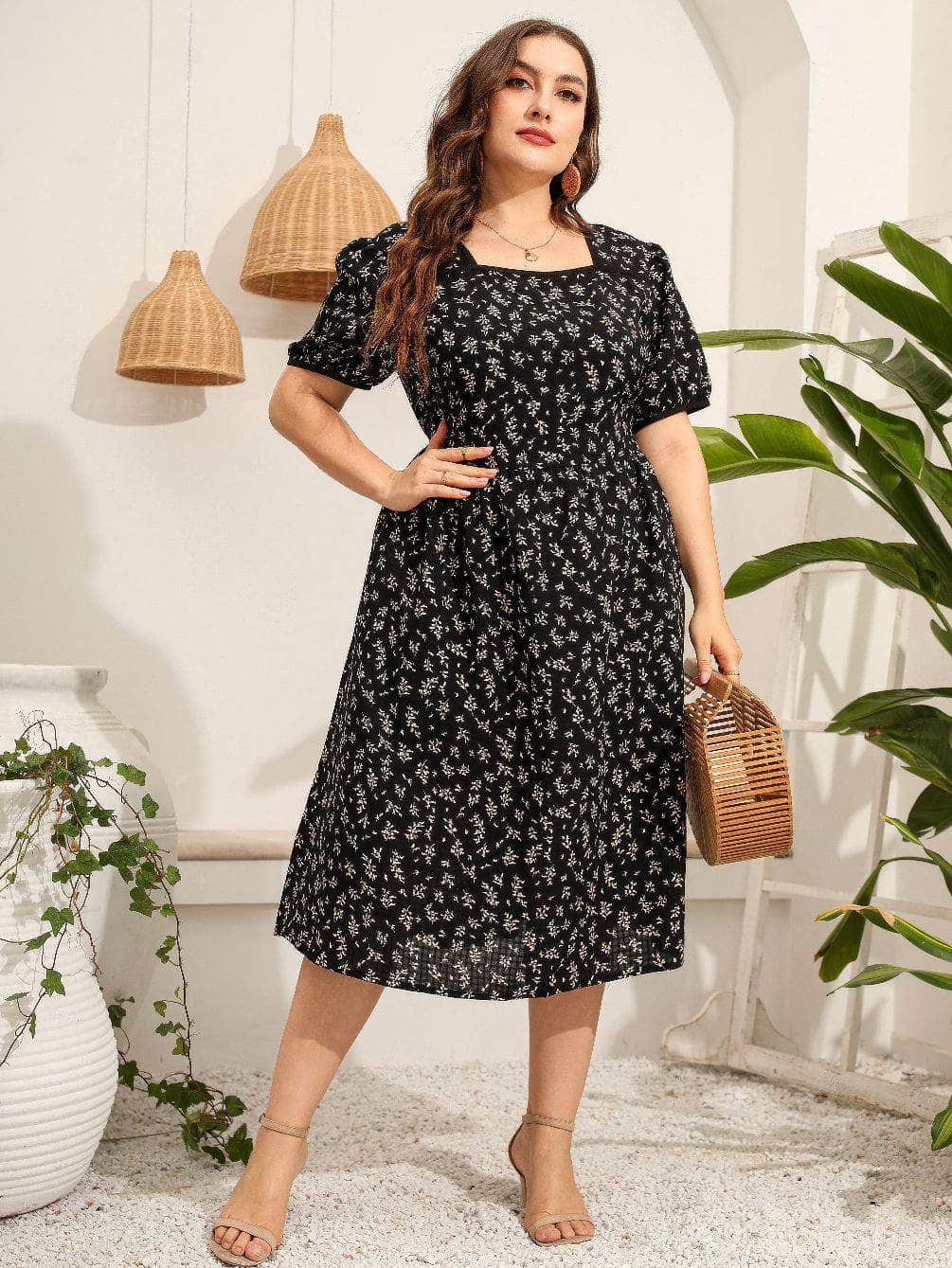 Plus Size Ditsy Floral Print Midi Dress