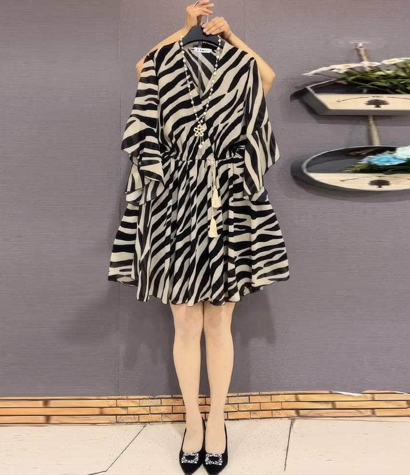 Plus Size Flared Sleeves Zebra Print Dress