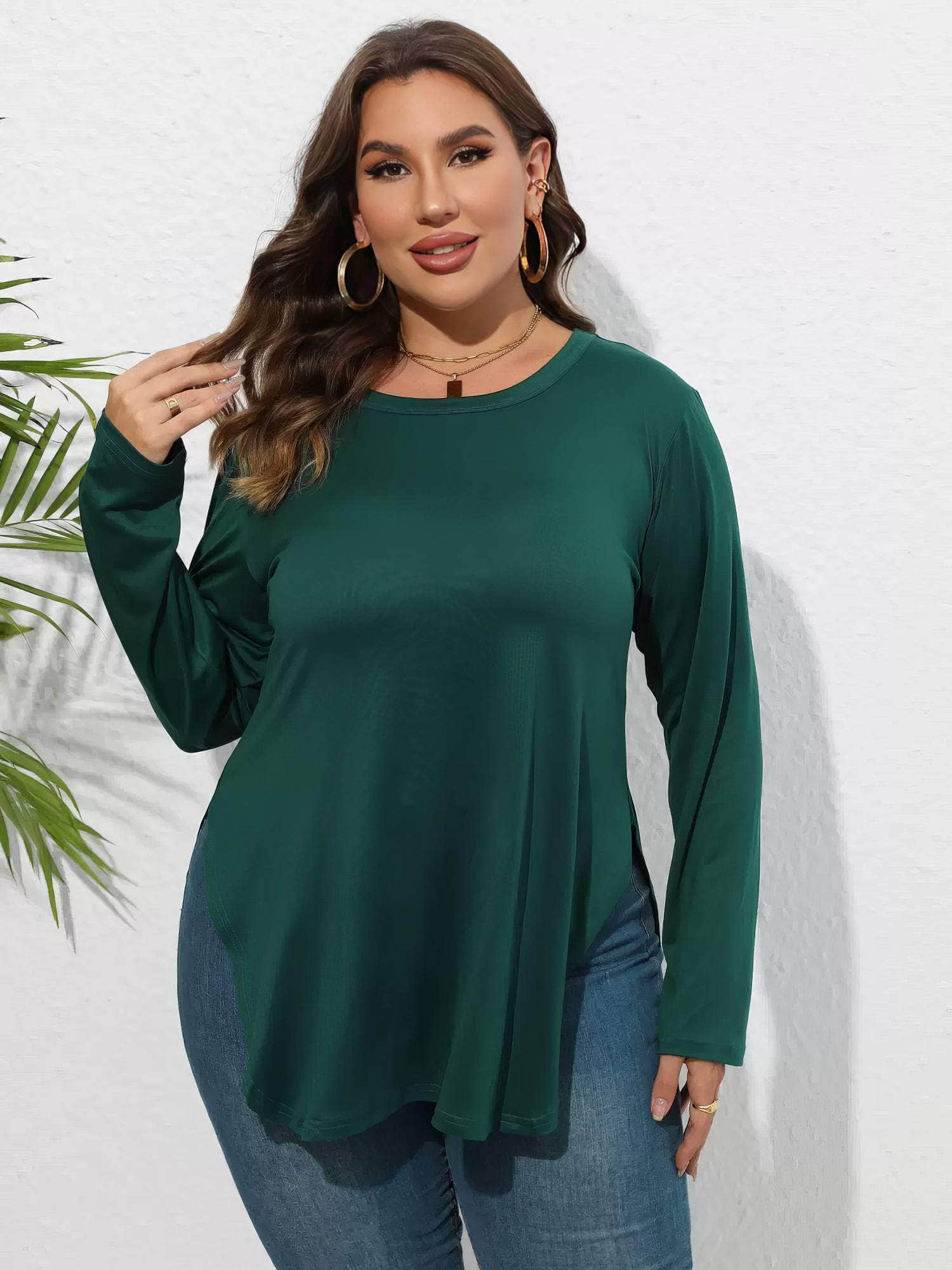 Plus Size Plain Round Neck Irregular Hem Blouse