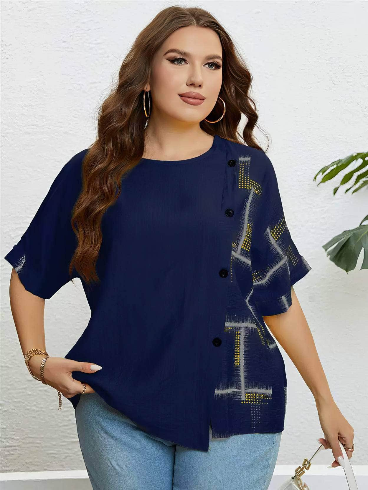 Plus Size Round Neck Geometric Print Shirt