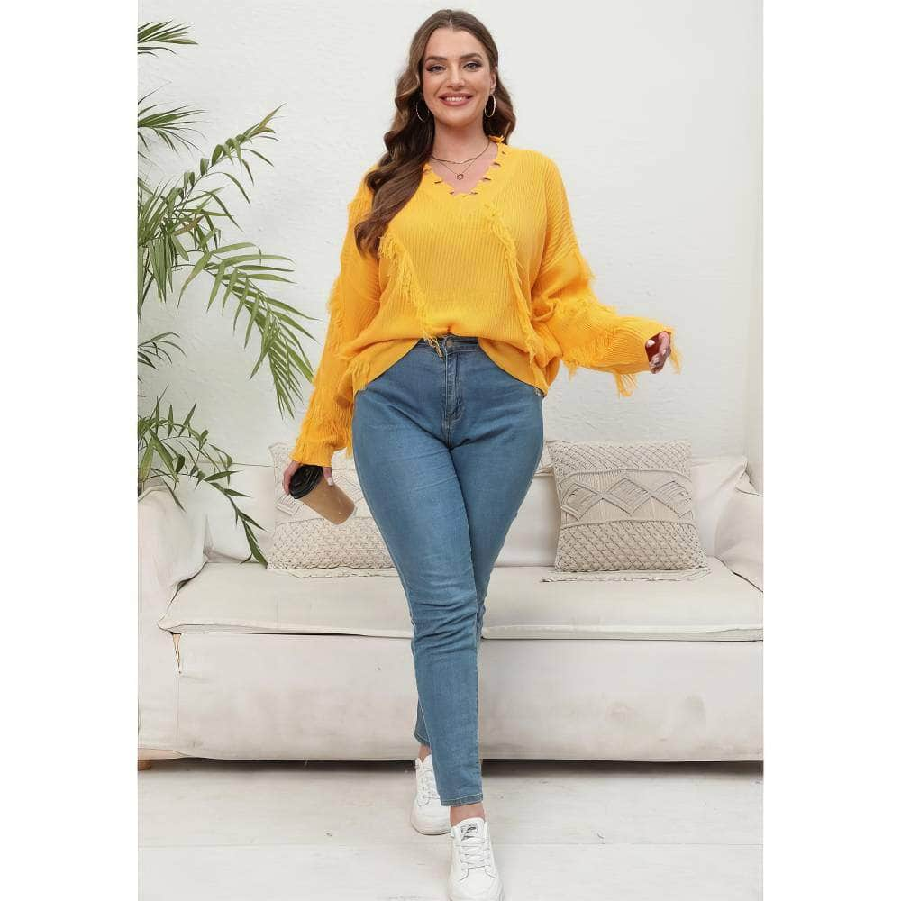 Plus Size V-neck Long Sleeves Tassel Detailed Sweater Top