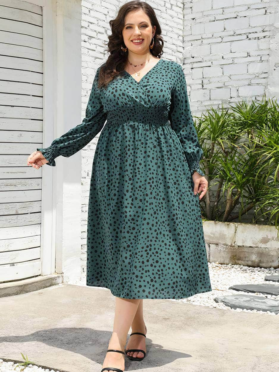 Plus Size V-Neck Ruched Dalmatian Print Dress US 16-18 / Green