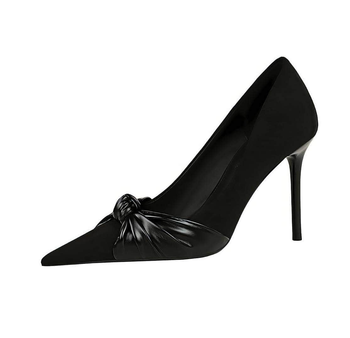 Pointed Toe Bow Detailed Suede Pumps