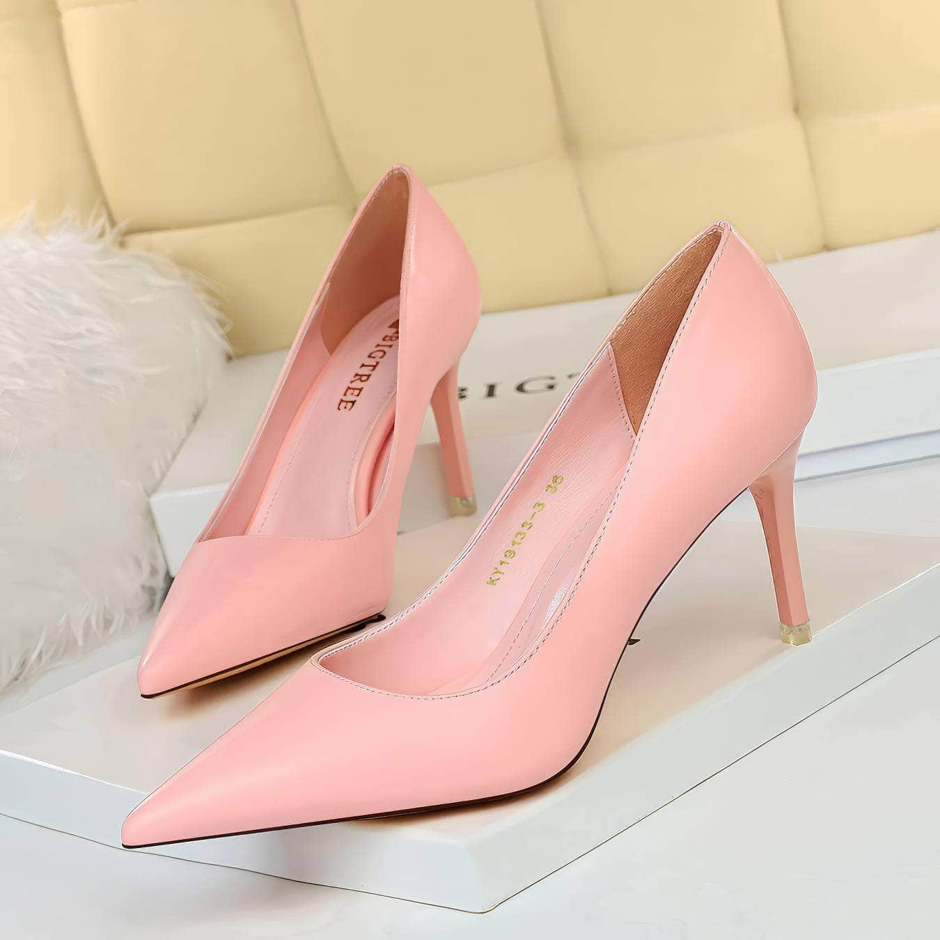 Pointed Toe Stiletto Court Pumps EU 33 / Pink / 7.5CM