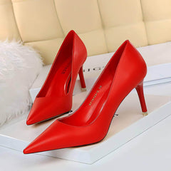 Pointed Toe Stiletto Court Pumps EU 33 / Red / 7.5CM