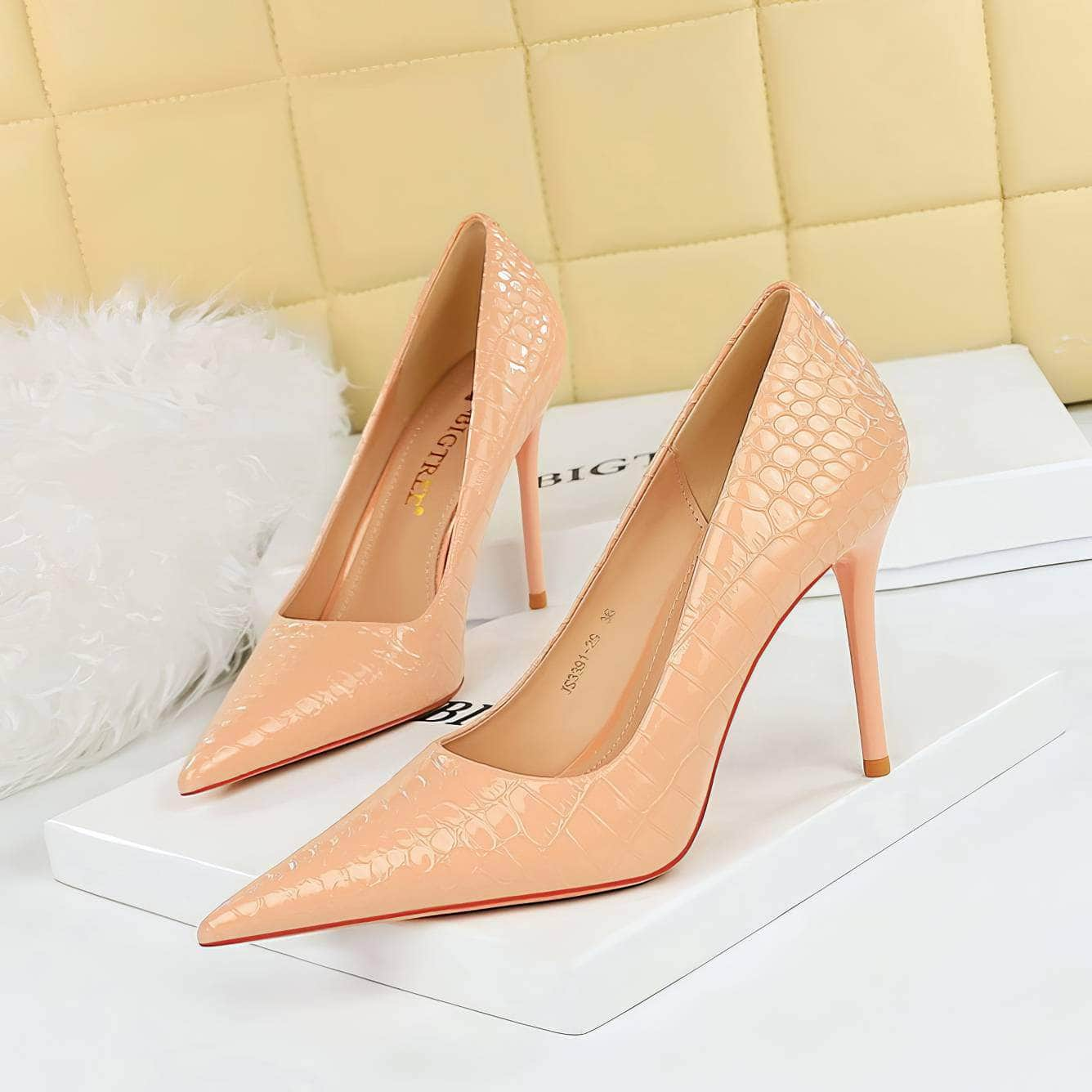 Pointy Toe Croc Stiletto Pumps