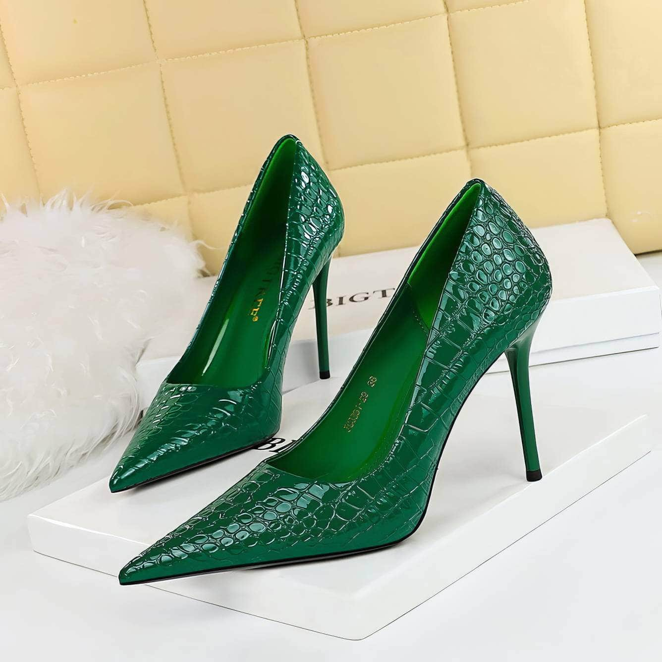 Pointy Toe Croc Stiletto Pumps