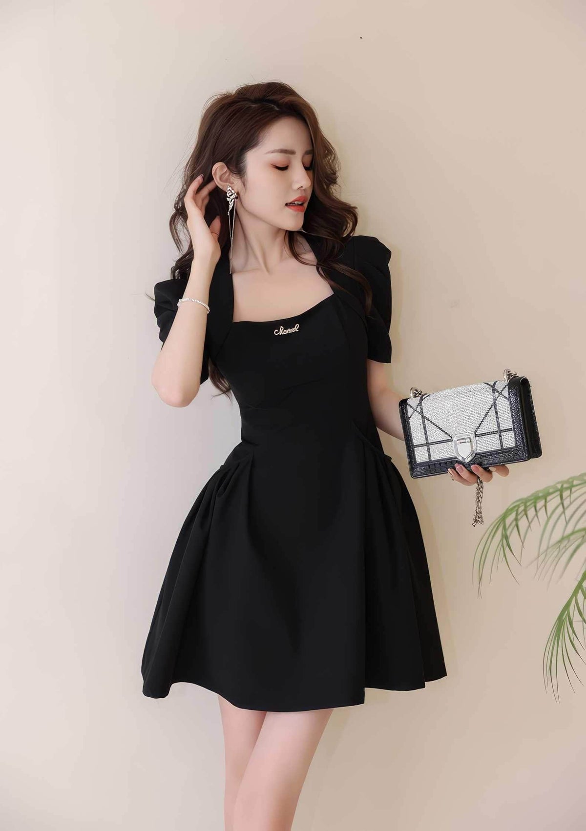 Puff Short Sleeve A-Line Mini Dress S / Black