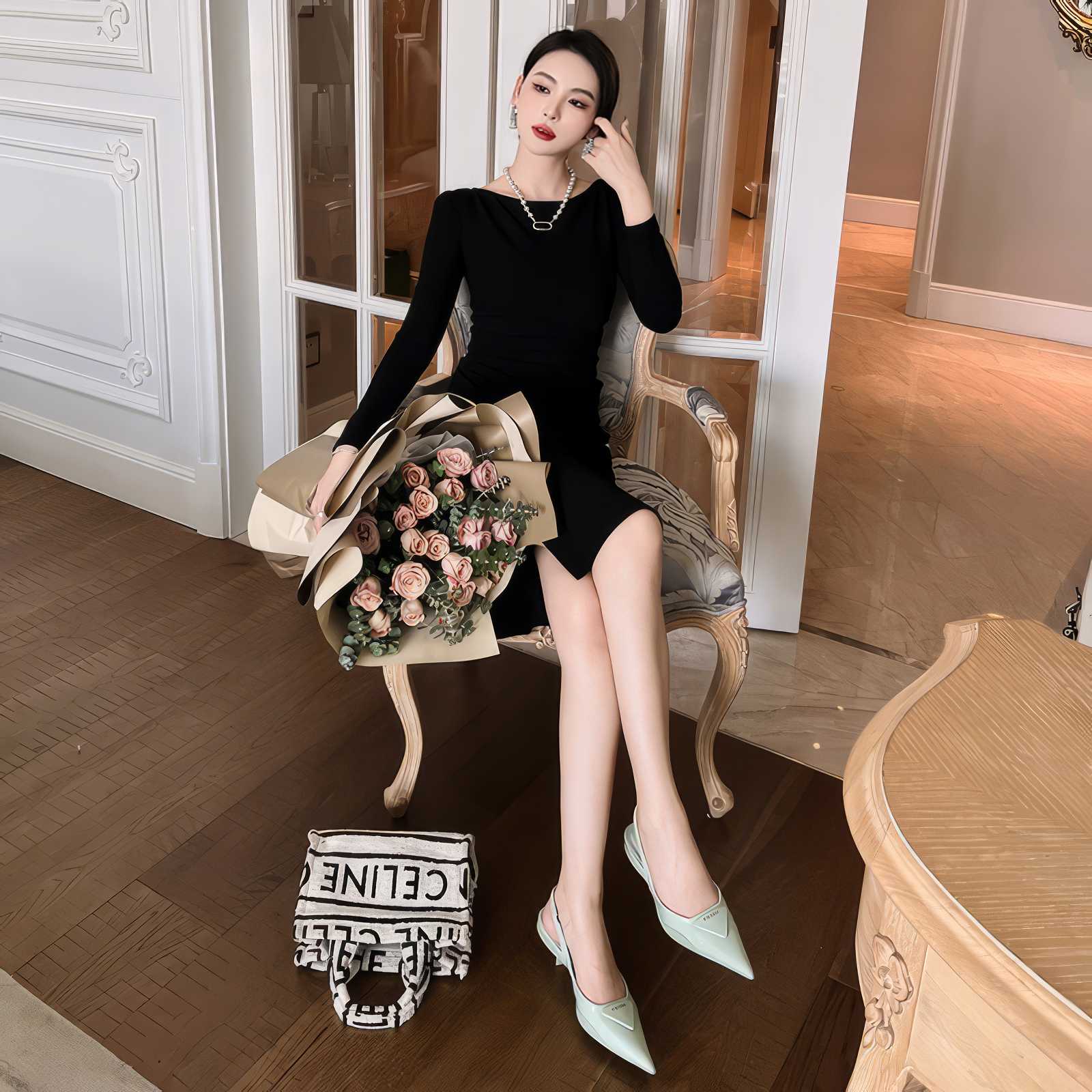 Puff Sleeves Slim Fit Pleated Side Slit Dress