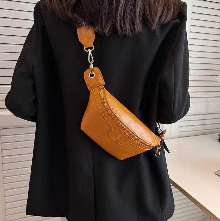 Retro Hip Bum Crossbody Leather Bag