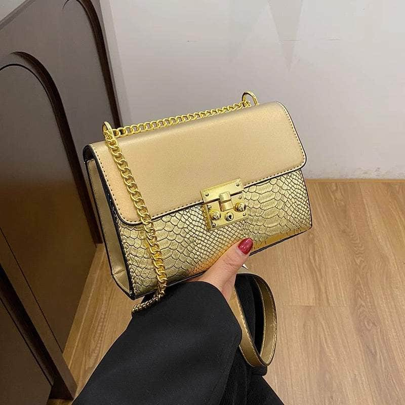 Retro One Shoulder Chain Bag Gold