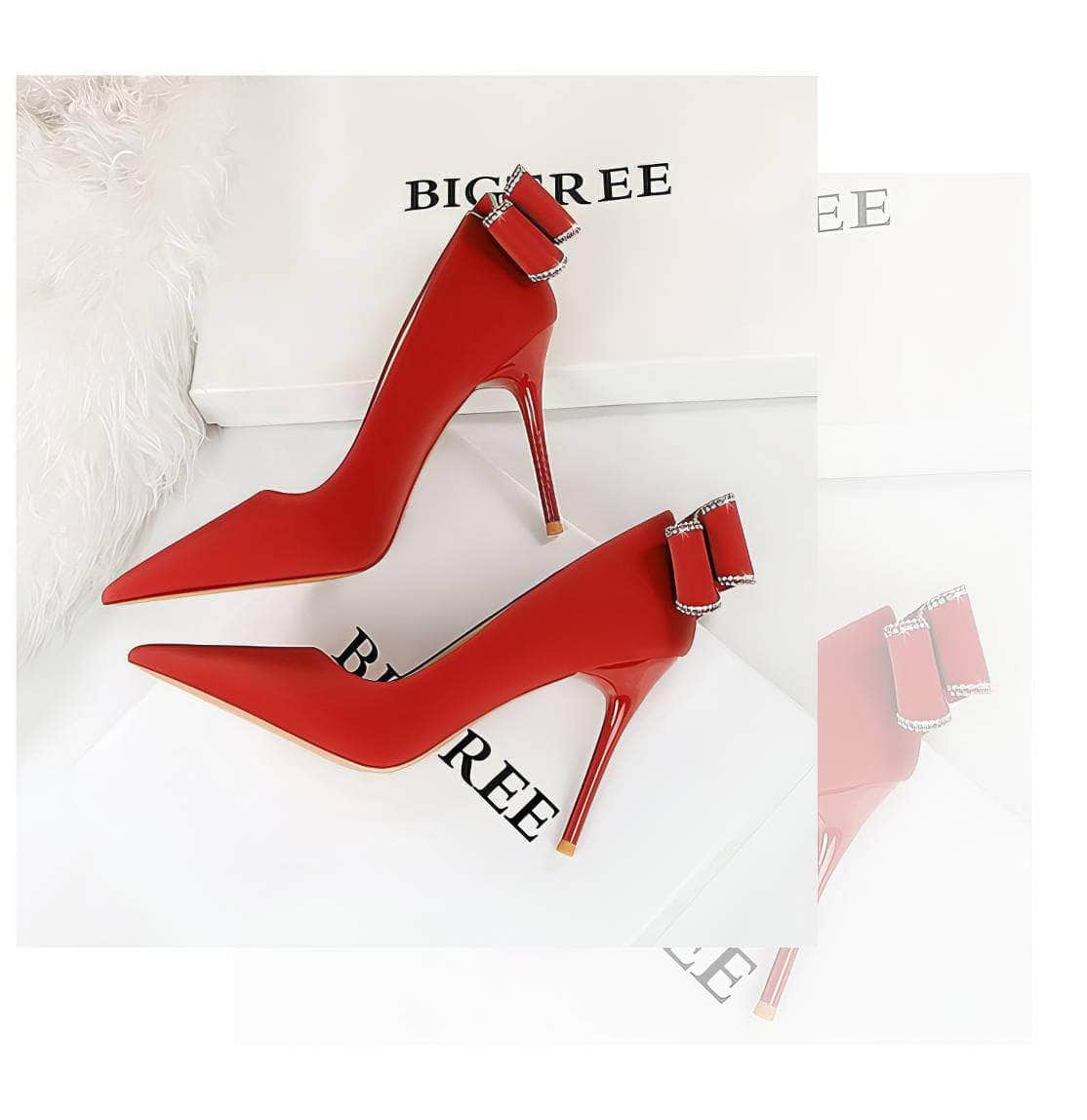 Rhinestone Bow Detailed Banquet Pumps