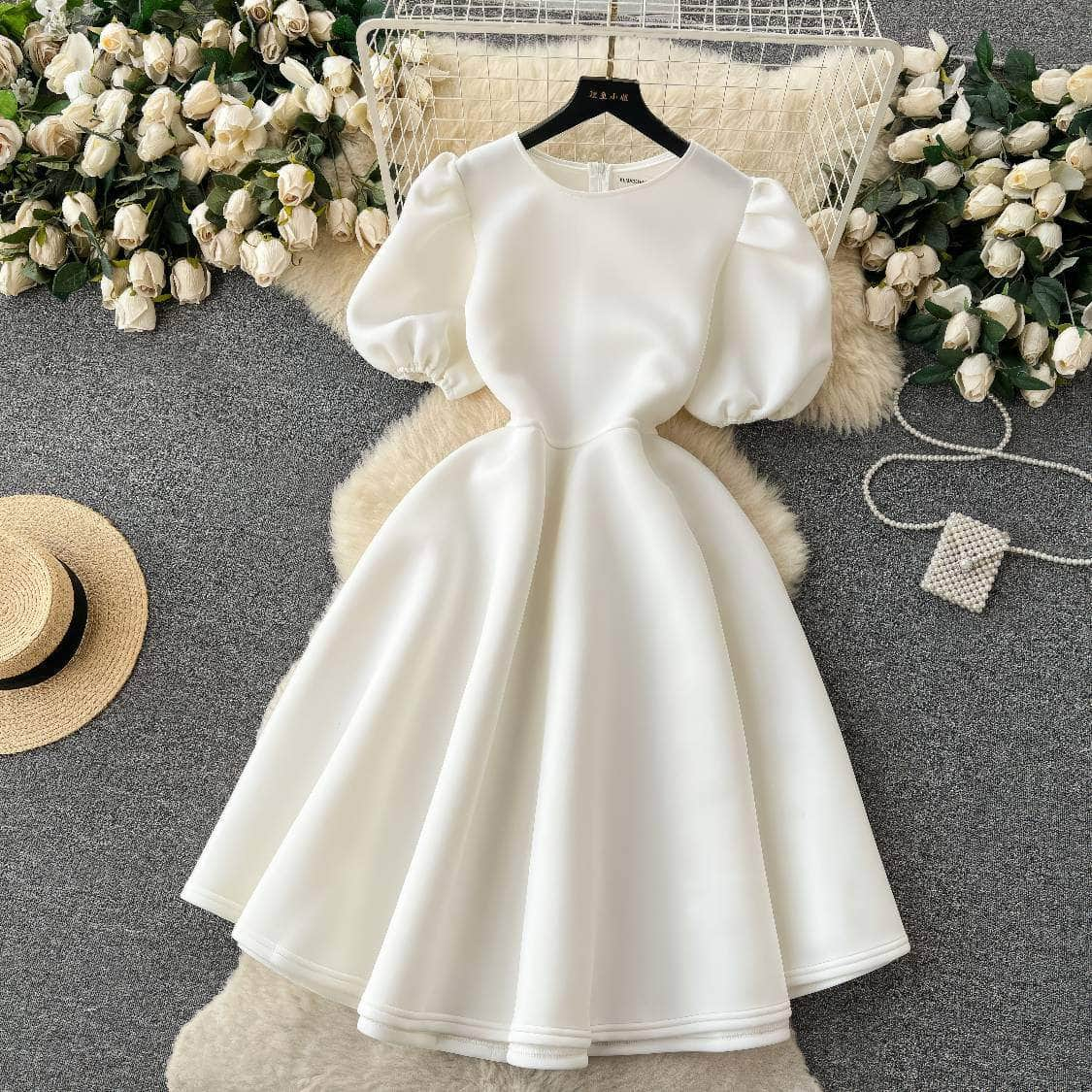 Round Neck Balloon Sleeves A-line Pleated Dress