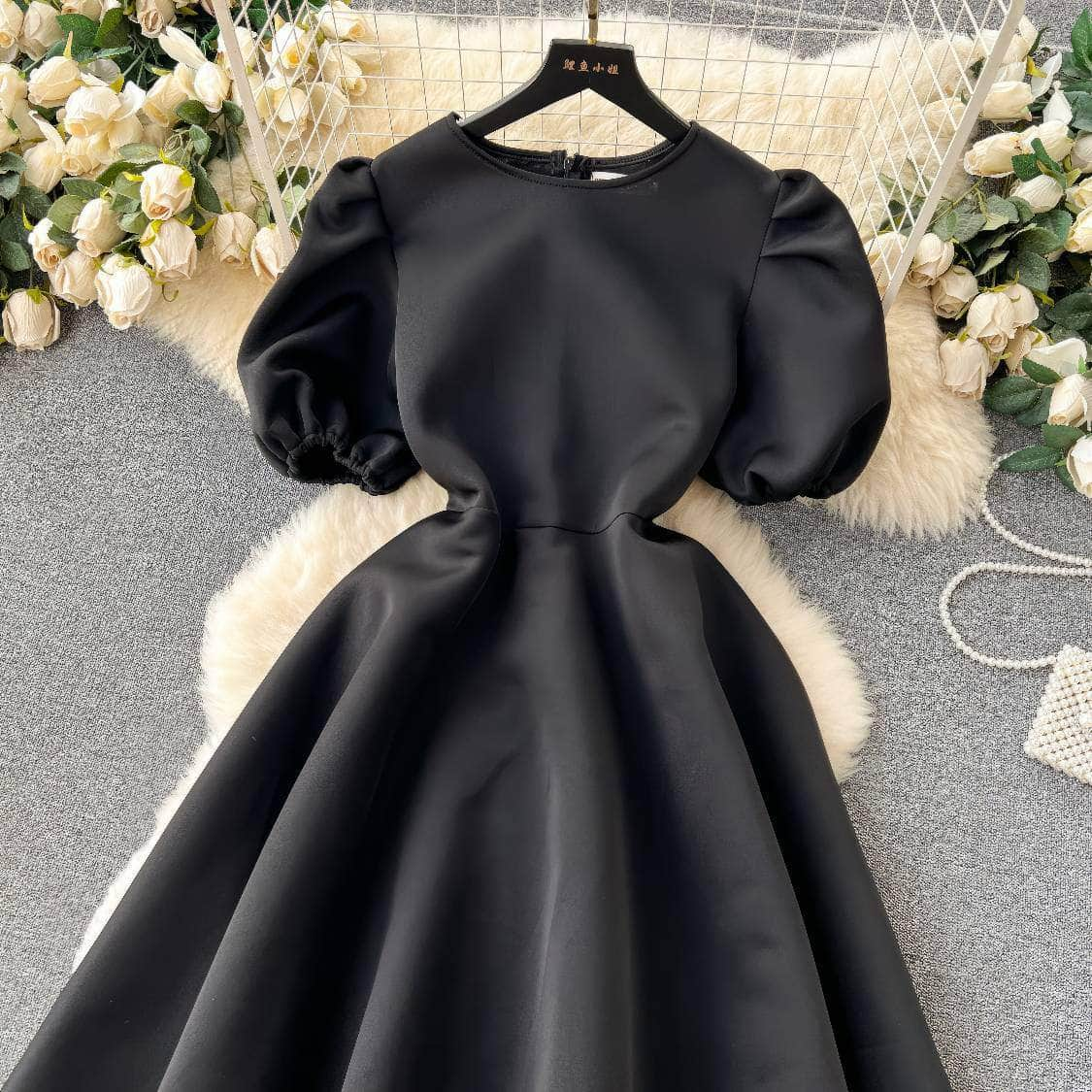 Round Neck Balloon Sleeves A-line Pleated Dress