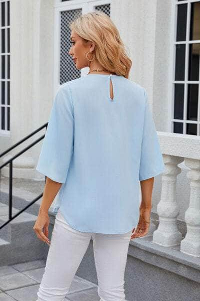 Round Neck Slit Half Sleeve Top