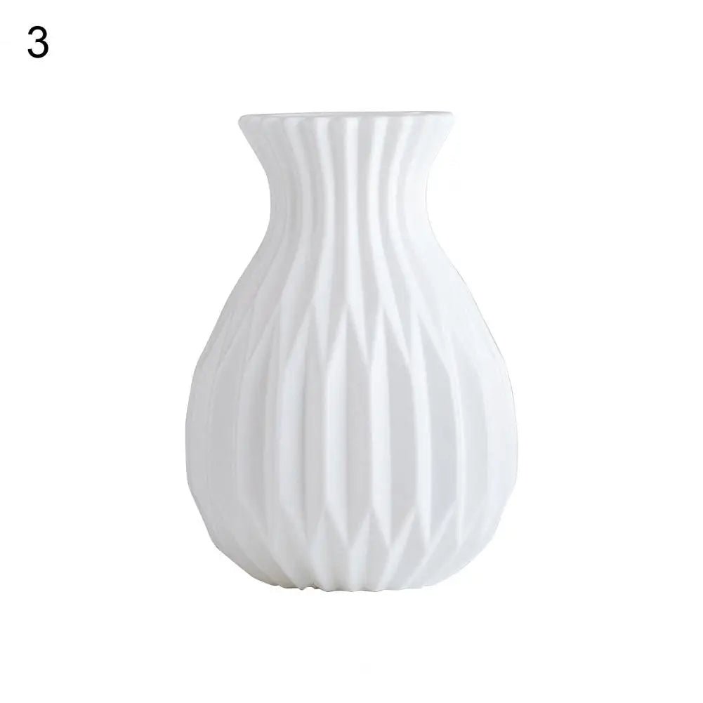 Simple Ornamental Flower Vase Centerpiece for Dining Room 3