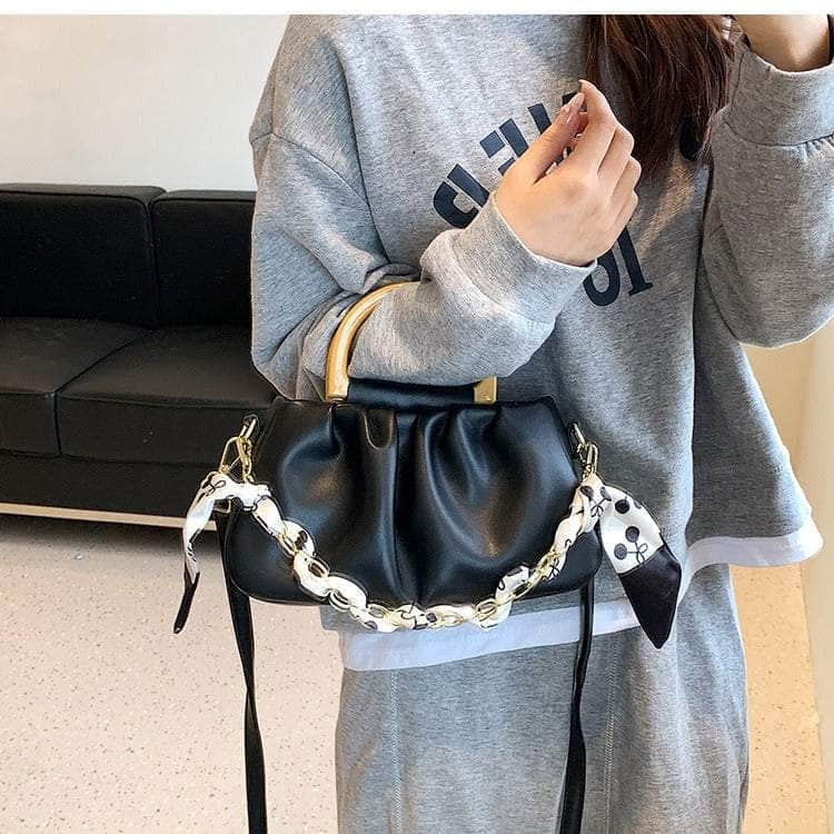 Single Handle Fashionable Clutch Handbag