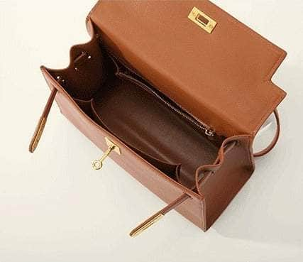 Sleek Leather Handbag with Shoulder Strap