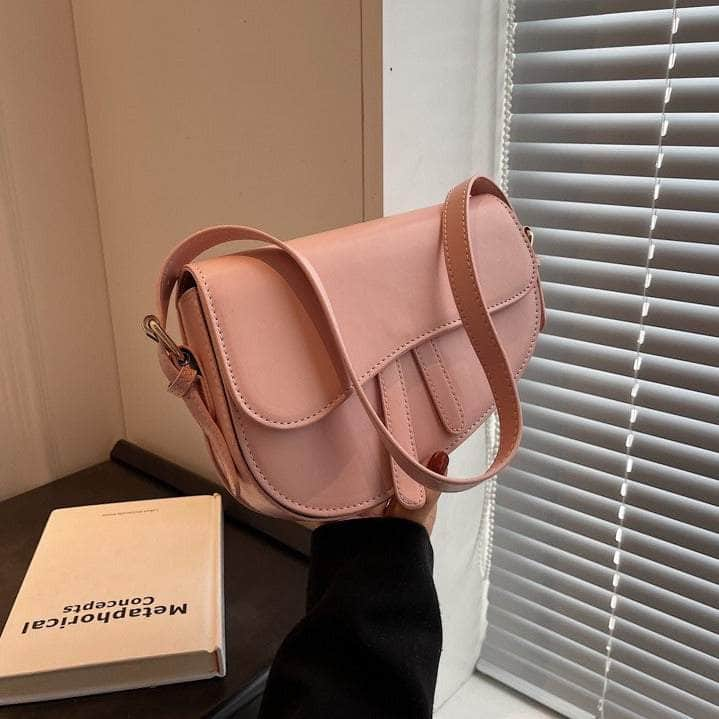 Sleek Saddle Shoulder Bag