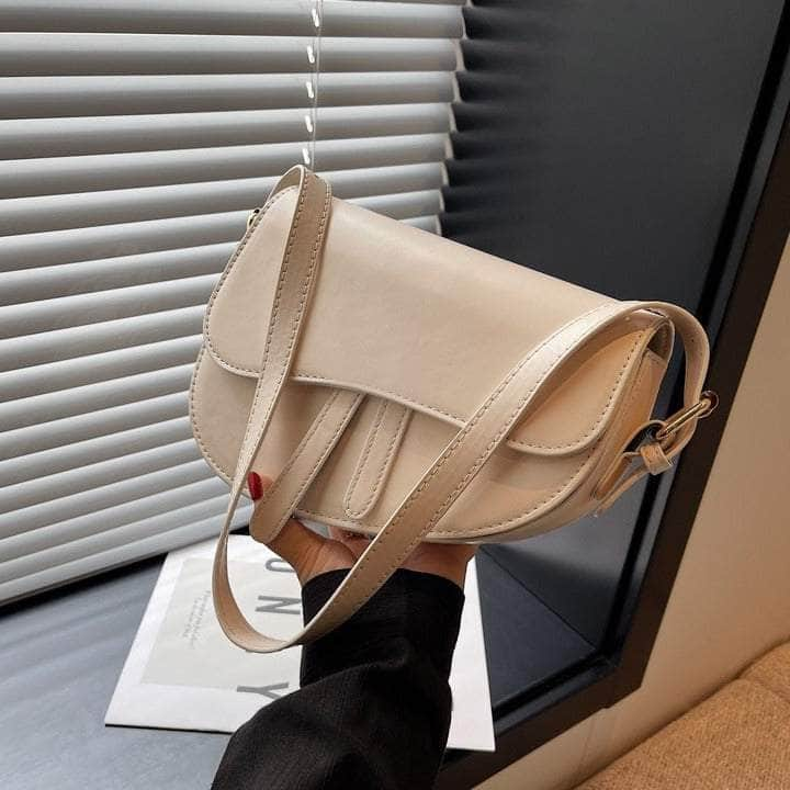 Sleek Saddle Shoulder Bag