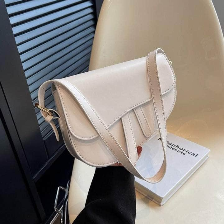 Sleek Saddle Shoulder Bag